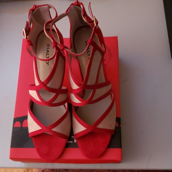 Rialto Shoes - Rialto heels.